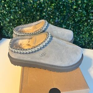Light Gray UGG Tasman Slippers